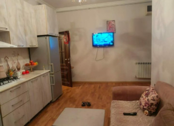 Xlrdalan Kirsdal Abseron 1 de 1 otaq 2 ye olmus Menzil