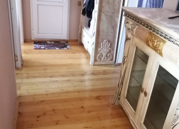 Xirdalanda narinci marketin yaxinliginda her bir seraiti