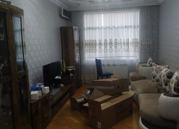 Xətai rayonu. Xudu məmmədov kuçəsi b mənzil 21 16mərtəbəli