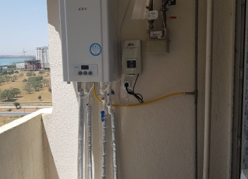 Menzil xirdalanda baki sumqayit yolunun yaninda yerlesir