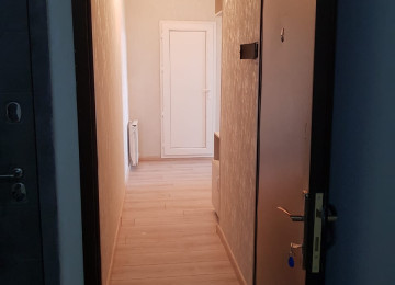 Menzil xirdalanda baki sumqayit yolunun yaninda yerlesir