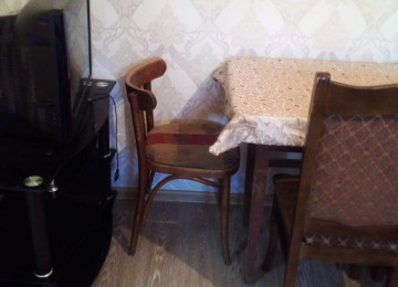 Xlrdalan 119 axrcl Asdanovkasl 1 otaq heyet evi kiraye