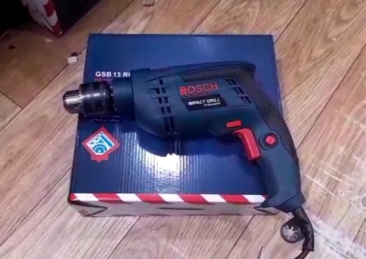 Drel Bosch 650 watt gücündədir. Təmiz sarğı ilə təchiz olunmuş