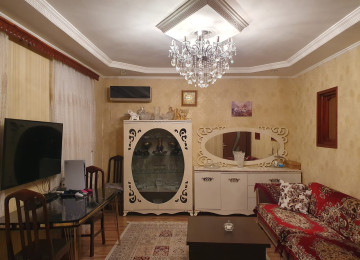 Xlrdalan Nazll Petronun yani 4 otaq heyet evi kiraye verlir