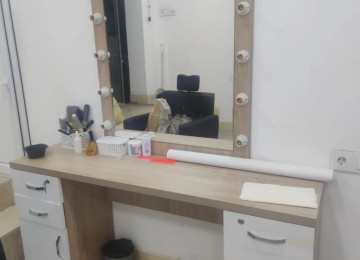 Qadin salonu ucun, Yeni Moyka, Yeni Sac stolu kreslosu ile