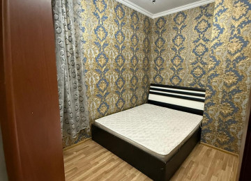 Xrdallanda aff parkda yerləşir ev yalnız ayləyə verlir ev