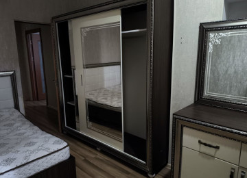 Ev Aileye verilir Xirdalan şeheri Heyder Parkinin yani Aran