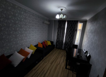 Ev Aileye verilir Xirdalan şeheri Heyder Parkinin yani Aran