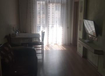 Xlrdalan Merkezde 3 otaq Menzil kiraye verlir 420 azn 51 kv