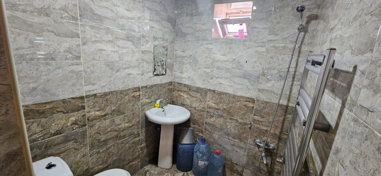 Xlrdalada icra hakimyetnin yanl 4 otaq heyet evi kiraye