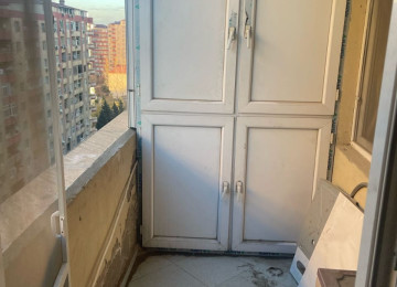 Mənzil xirdalanin tam merkezinde yerlesir butun iase