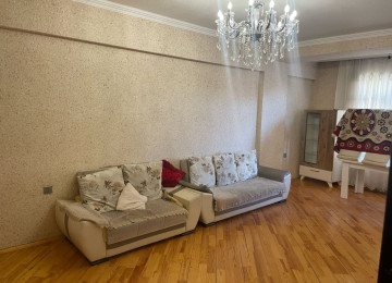 Mənzil xirdalanin tam merkezinde yerlesir butun iase