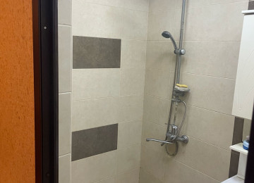 Mənzil xirdalanin tam merkezinde yerlesir butun iase