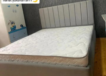 Taxt Sifarişlə hazırlanır Rəng seçimi var Ölçü 160/200sm
