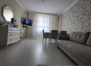 Salam, Ev Babək prospektində, NZS sfeteforu, yoldan