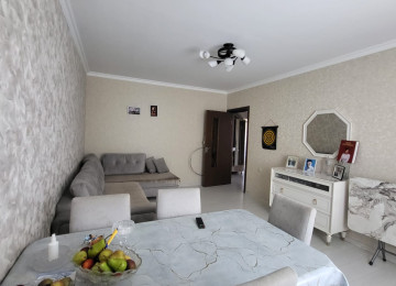 Salam, Ev Babək prospektində, NZS sfeteforu, yoldan