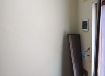 Xlrdalada 8 sayll orta mektebin yaxlql 2 otaq Heyet evi