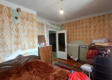 Pirallahı rayonu, Pirallahı qəsəbəsi, Tam mərkəzdə, 5