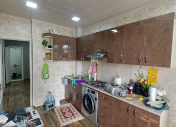 Pirallahı rayonu, Pirallahı qəsəbəsi, Tam mərkəzdə, 5