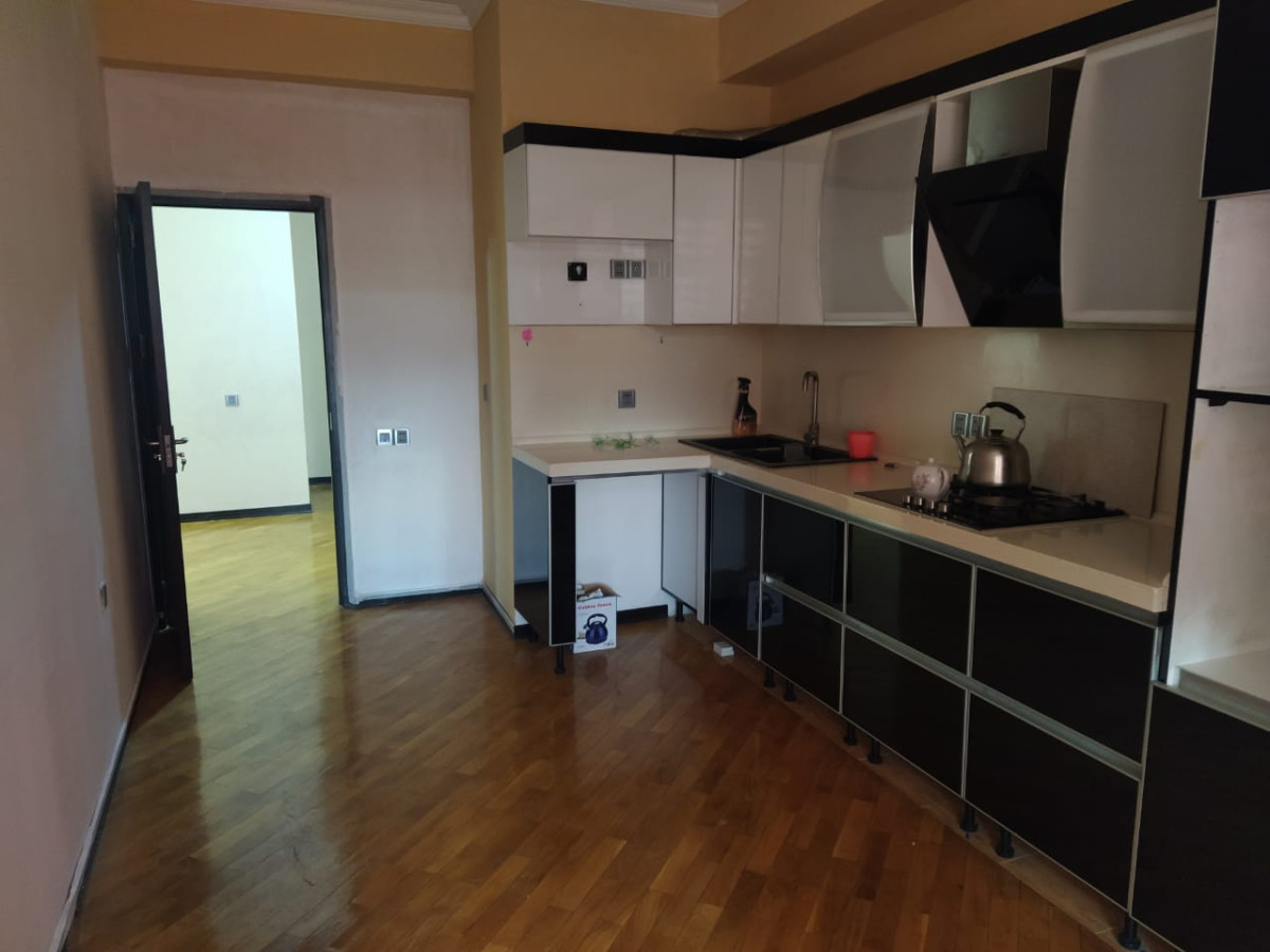 Nərimanov rayonu İbrahim Paşa Dadaşov küçəsi 57bGənclik