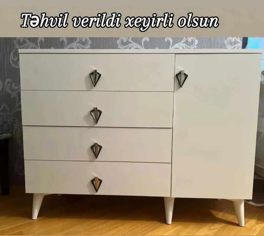 Kamod Sifarişlə hazırlanır Rəng seçimi var Ölçü 90/120/40sm