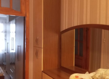 Xırdalanda köhnə bazarın yaxınlığında, köhnə doğum evi,