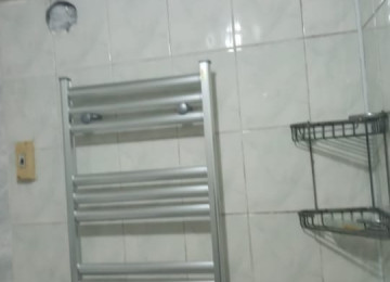 Xırdalanda köhnə bazarın yaxınlığında, köhnə doğum evi,