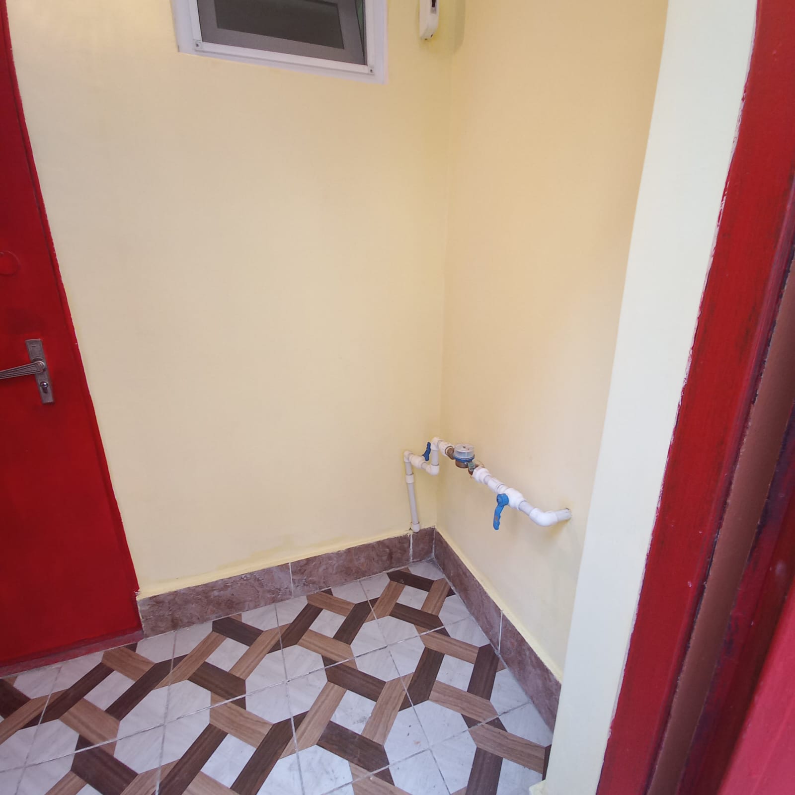 Xırdalan şəhərində mərkəzə yaxın, təzə bazarın və 9 nömrəli