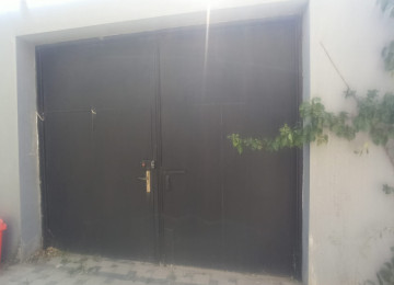 3,5 x 3,0 m ölçüdə darvaza satılır. 4 mm-lik (təmiz 3 mm)