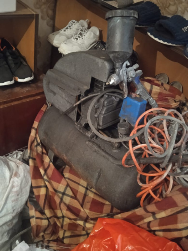 Kompressor tecili satilir ciddi maraqlanan zeng elesin