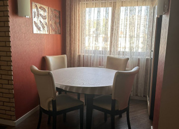 Ehmedli Metrosuna 5-6 deqlik mesafede 2 otaga duzelme