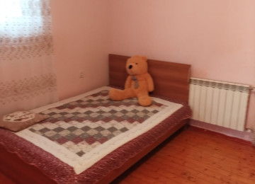 Xırdalan Xezine şadlıq evinin yanında 1 otaq 36kv 0.1 sot 1