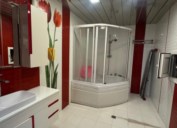 - Satılır. - 395.000 AzN - Təmirli, əşyalı, yelçəkən