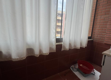 - Satılır. - 395.000 AzN - Təmirli, əşyalı, yelçəkən