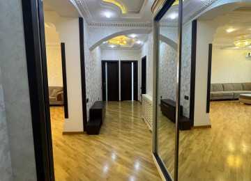 - Satılır. - 395.000 AzN - Təmirli, əşyalı, yelçəkən