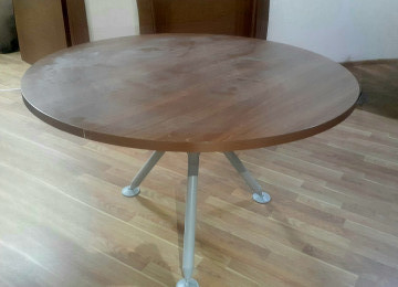 Kanada istehsalı Dairəvi ofis masası 2 ədəd 1 ədədin