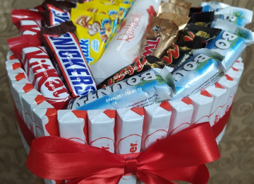 Kinder buketleri sifarisle hazirlanir.Sifarisler en az 1