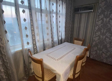 Xırdalan şəhərinin tam mətkəzində Heydər parkənın içində 2