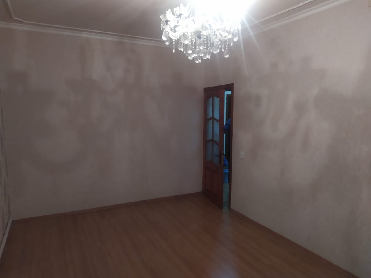 Xlrdalan 3 otaqll Menzil kiraye verlir 69 kv 400 azn