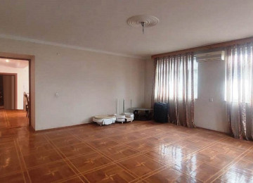 Əhmədli metrosundan 5 deqiqəliy məsafədə KATV bina 2000 ci