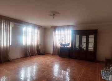 Əhmədli metrosundan 5 deqiqəliy məsafədə KATV bina 2000 ci