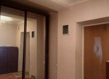 Əhmədli metrosundan 5 deqiqəliy məsafədə KATV bina 2000 ci