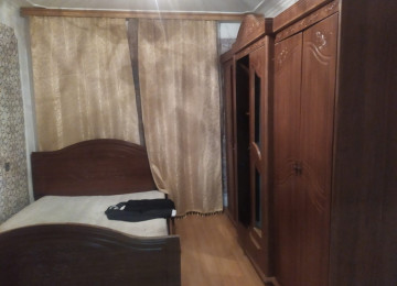 Xlrdalan 3 otaqll Menzil kiraye verlir 69 kv 400 azn