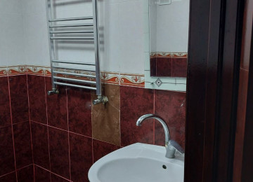 Xlrdalan Riyyat ticaret Merkezi yanl 2 otaq hersarayetnen