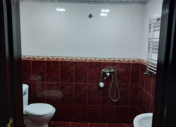 Xlrdalan Riyyat ticaret Merkezi yanl 2 otaq hersarayetnen