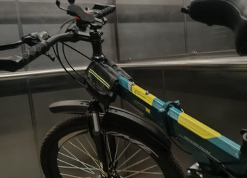 Demek olar tezedir 1 hefte islenib hec bir problemi yoxdur