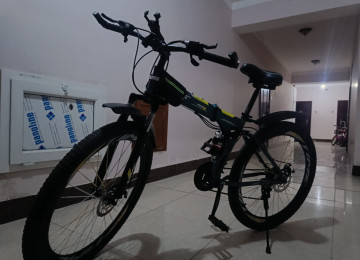 Demek olar tezedir 1 hefte islenib hec bir problemi yoxdur