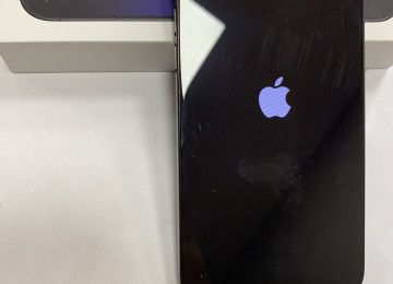 Apple iPhone (Pro seriyası) – qara rəng - 6.1" Super Retina