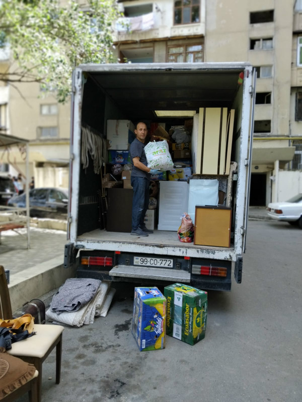 Yuk dasima. yuk dasimasi. Yük daşıma. Bag evlerinin