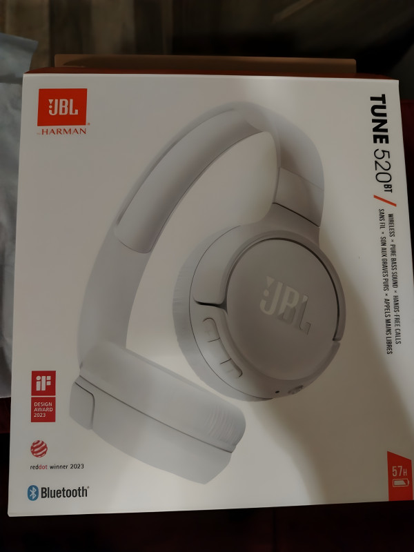 🎧 JBL Tune 520BT — Premium Simsiz Qulaqlıq Vəziyyət: Cəmi 1